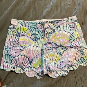 Lilly Pulitzer Buttercup Shorts, Size 8